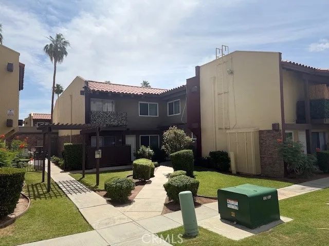 51025 Ave Martinez B, La Quinta, California 92234