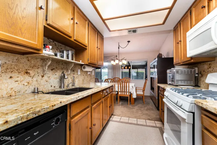 945 Shady Lane13