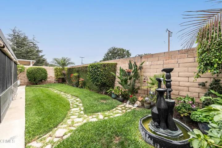 945 Shady Lane26