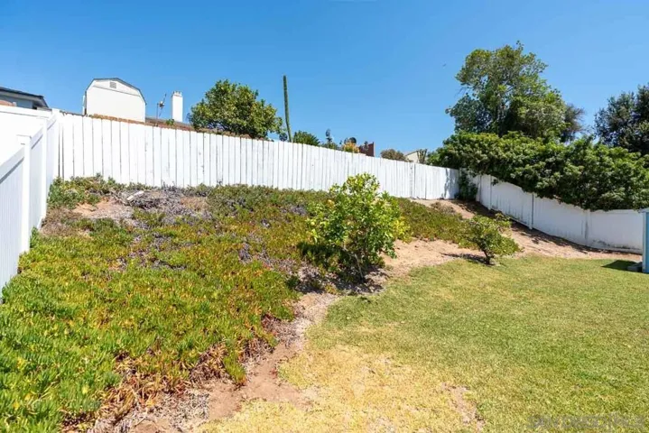 6881 Newberry Street, San Diego, California 92120