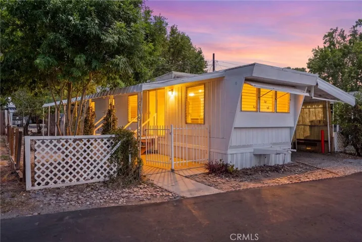 2150 S San Jacinto Avenue 28, San Jacinto, California 92583