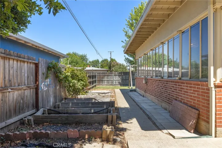 923 Moss Avenue, Chico, California 95926