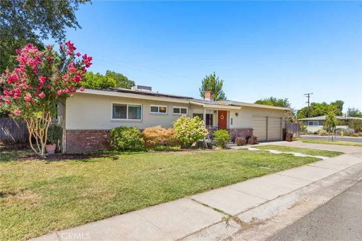 923 Moss Avenue, Chico, California 95926