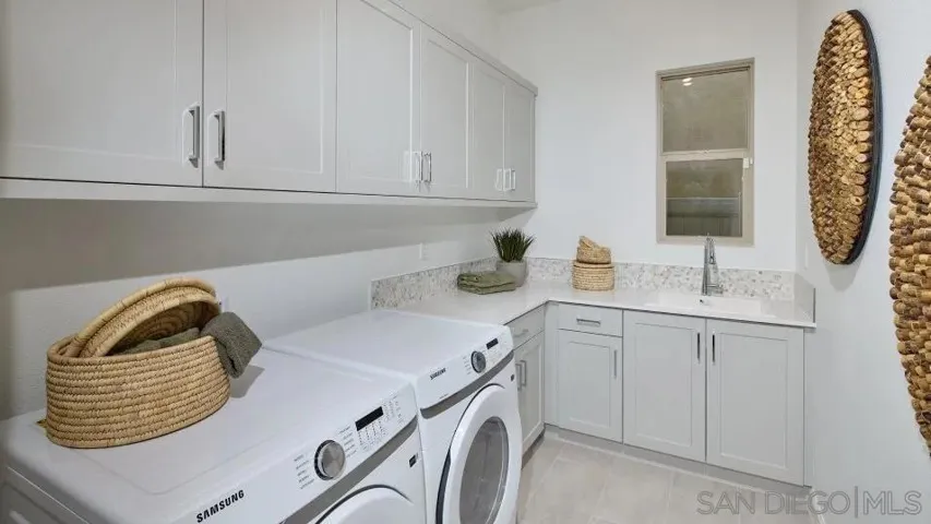 13150 Greer, San Diego, California 92129