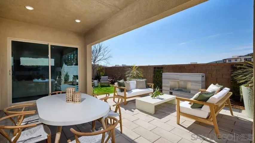 13150 Greer, San Diego, California 92129