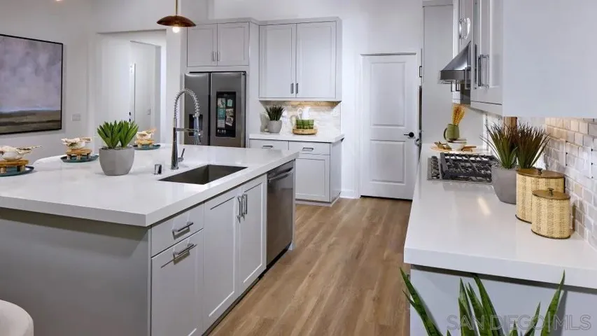 13150 Greer, San Diego, California 92129