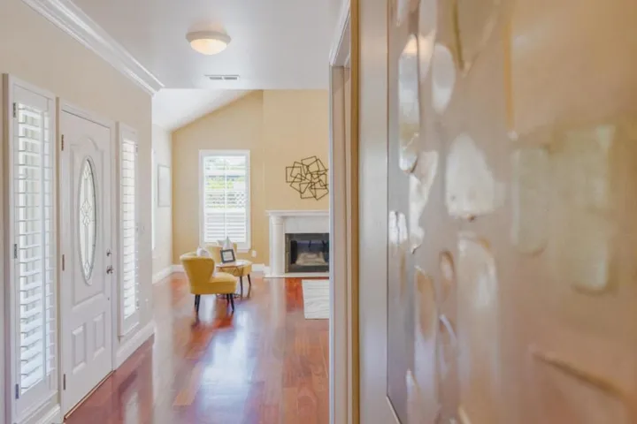 221 W Rincon Avenue, Campbell, California 95008