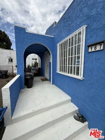 167 W 94th Street, Los Angeles, California 90003