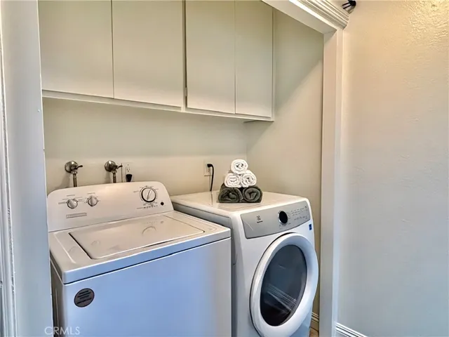 2558 Orange Avenue C, Costa Mesa, California 92627