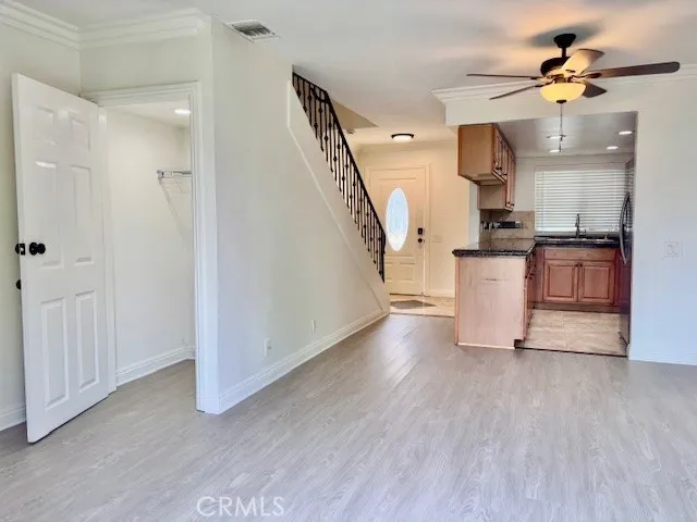 2558 Orange Avenue C, Costa Mesa, California 92627