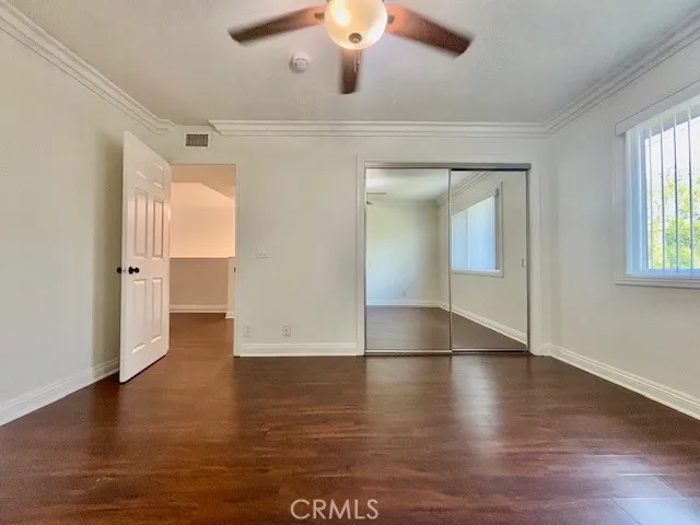 2558 Orange Avenue C, Costa Mesa, California 92627