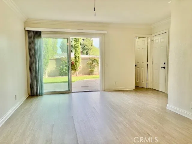 2558 Orange Avenue C, Costa Mesa, California 92627