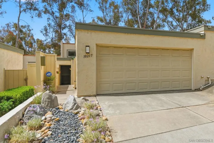 10217 Caminito Covewood, San Diego, California 92131