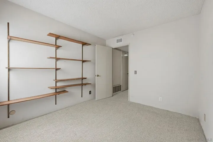 10217 Caminito Covewood, San Diego, California 92131