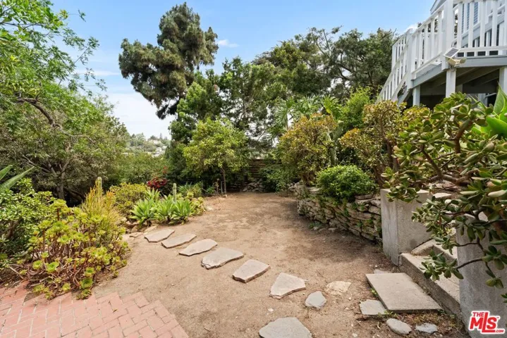 1843 Lucile Avenue, Los Angeles, California 90026