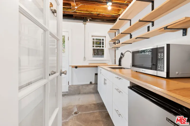 Lower Level Kitchenette