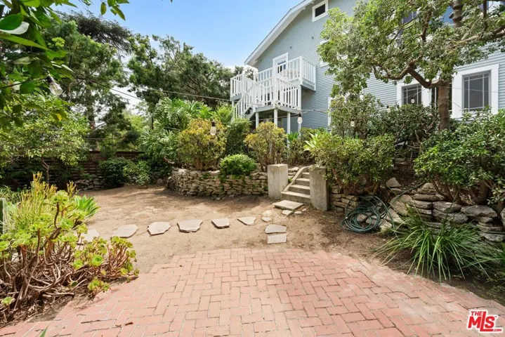 1843 Lucile Avenue, Los Angeles, California 90026