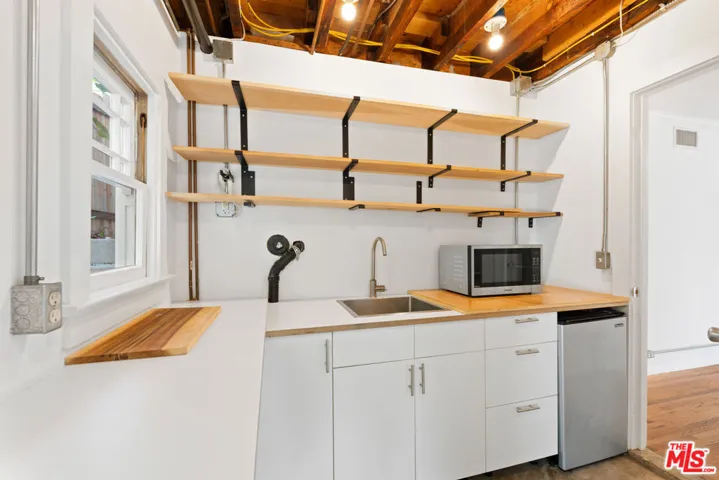 Lower Level Kitchenette
