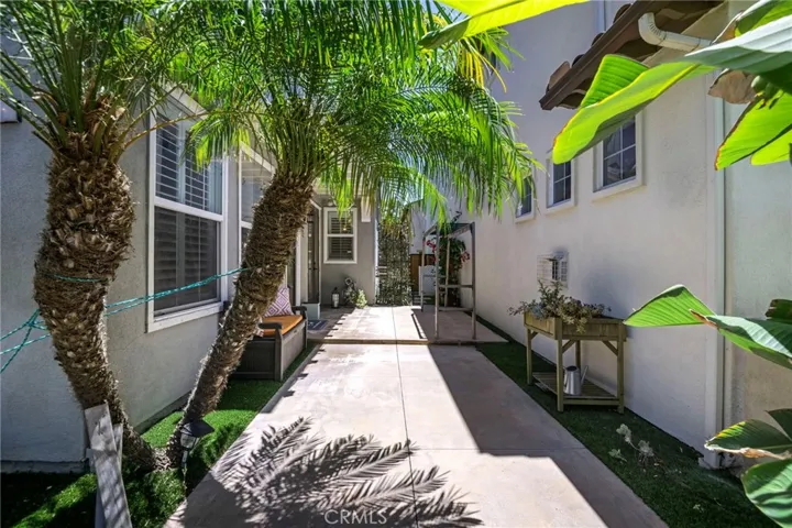 32 Sklar, Ladera Ranch, California 92694