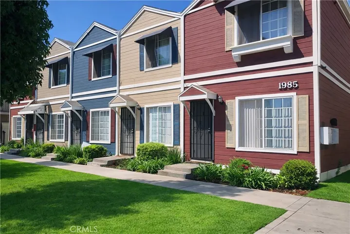 1985 Pomona Avenue M, Costa Mesa, California 92627