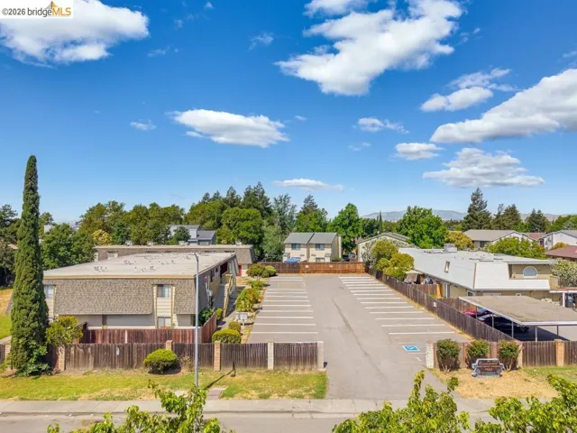 1955 Grande Cir, Fairfield, California 94533