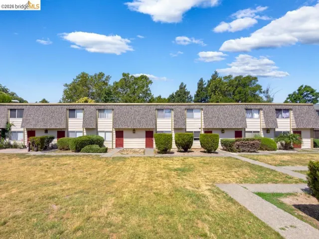 1955 Grande Cir, Fairfield, California 94533