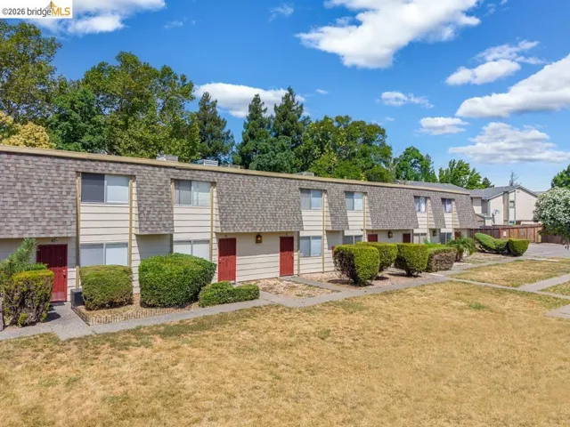 1955 Grande Cir, Fairfield, California 94533