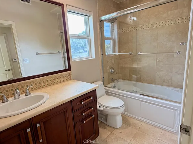 Guest Bath Full