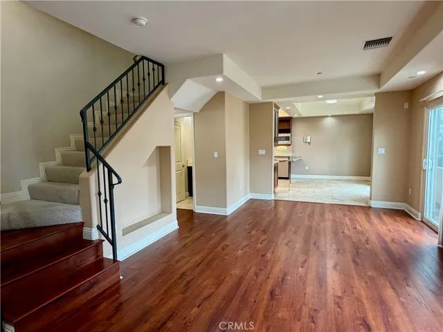 11323 Huston 1, North Hollywood, California 91601