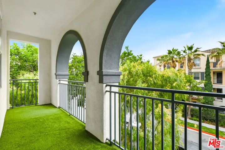 12963 Runway Road 321, Playa Vista, California 90094