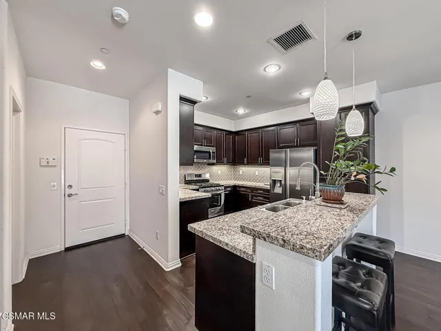bLiving Dining and Kitchen6