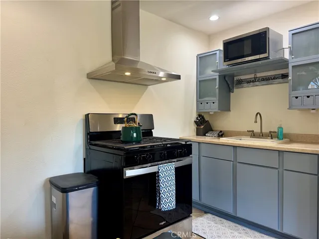 3000 Fairbanks Avenue, Simi Valley, California 93063