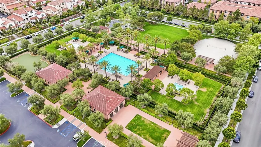 180 Outwest, Irvine, California 92618