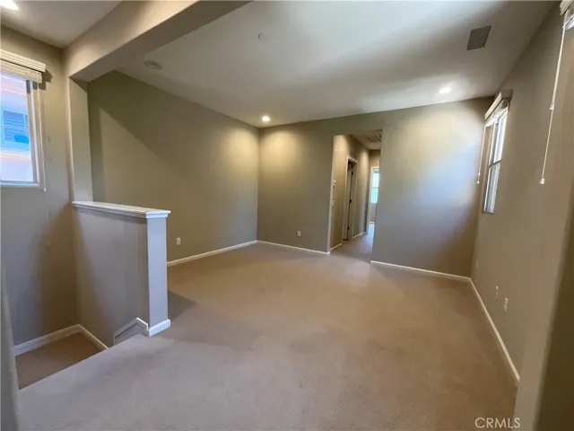 180 Outwest, Irvine, California 92618
