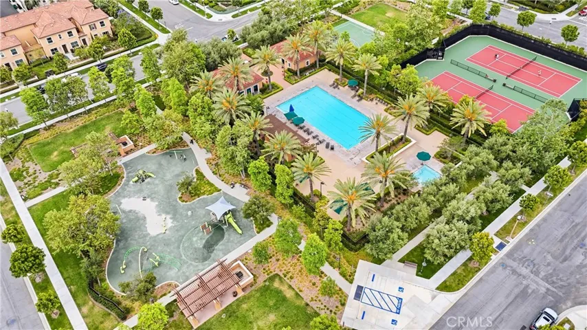 180 Outwest, Irvine, California 92618