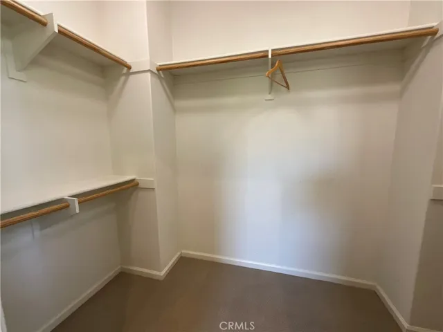180 Outwest, Irvine, California 92618