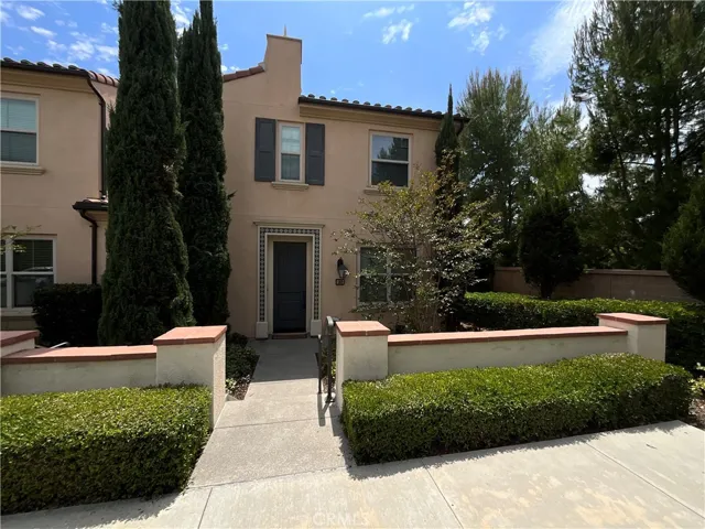 180 Outwest, Irvine, California 92618