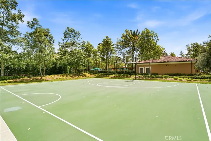 180 Outwest, Irvine, California 92618