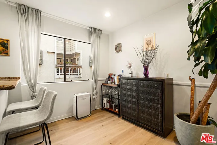 4658 Don Lorenzo Drive E, Los Angeles, California 90008