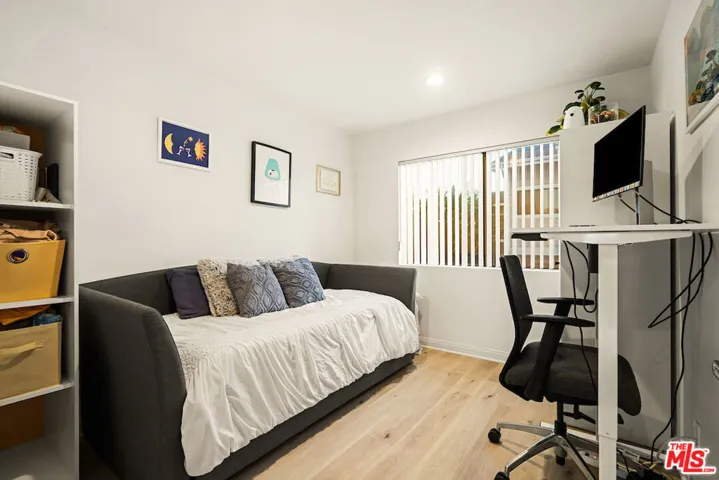 4658 Don Lorenzo Drive E, Los Angeles, California 90008