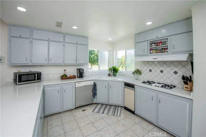 2275 W. 25th 12, San Pedro, California 90732
