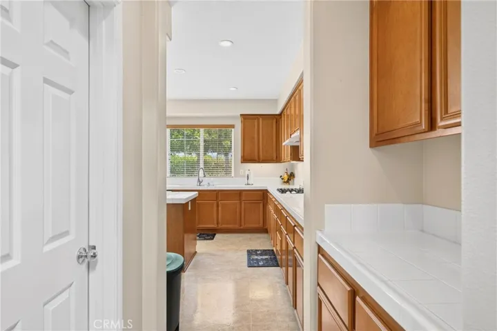 Kitchen pantry