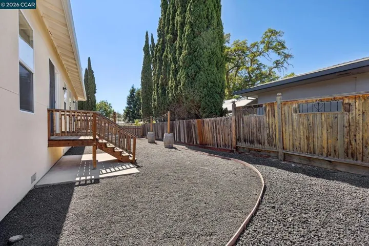 108 Redondo Dr, Pittsburg, California 94565-4649