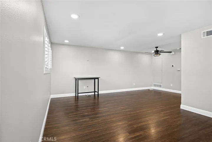 16637 Arbor C20d, Huntington Beach, California 92647