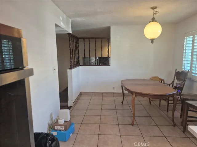 12621 S Hoover S, Los Angeles, California 90044