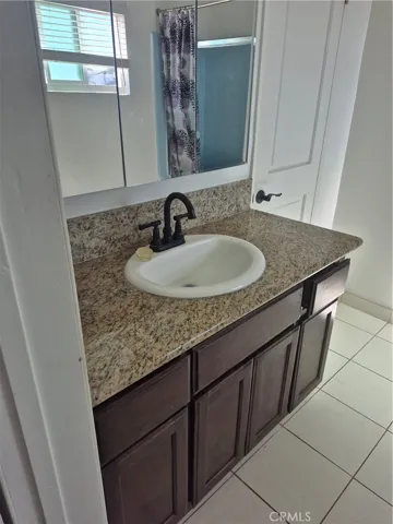 12621 S Hoover S, Los Angeles, California 90044