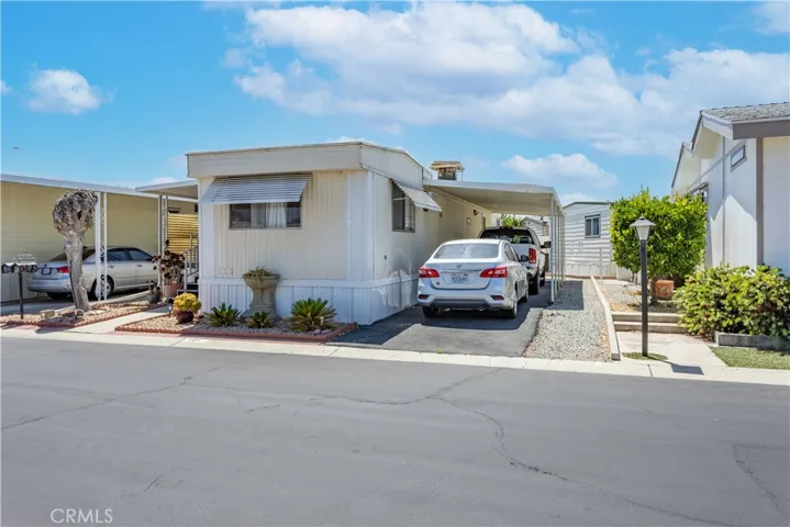 575 S Lyon Avenue 161, Hemet, California 92543
