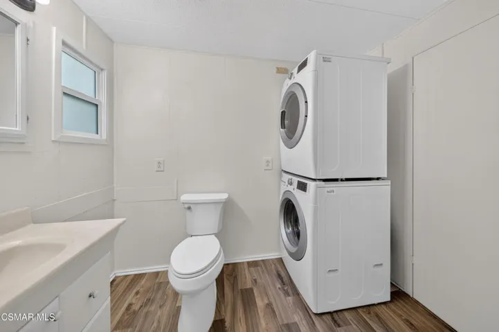 Bathroom2