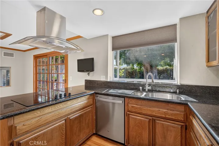 2737 Fragancia Avenue, Hacienda Heights, California 91745