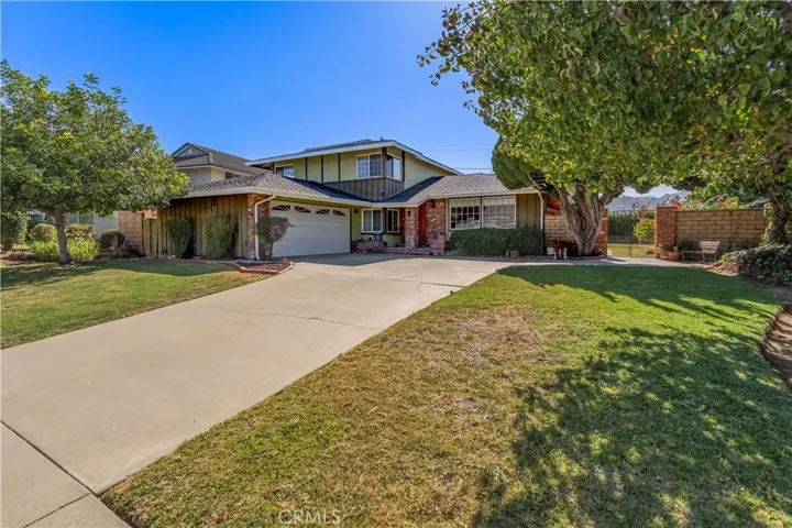 2737 Fragancia Avenue, Hacienda Heights, California 91745